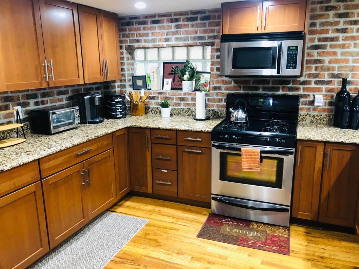 Updated Amazing Bi -Level Condo Minutes From Water Views Of New York City North Bergen Dış mekan fotoğraf